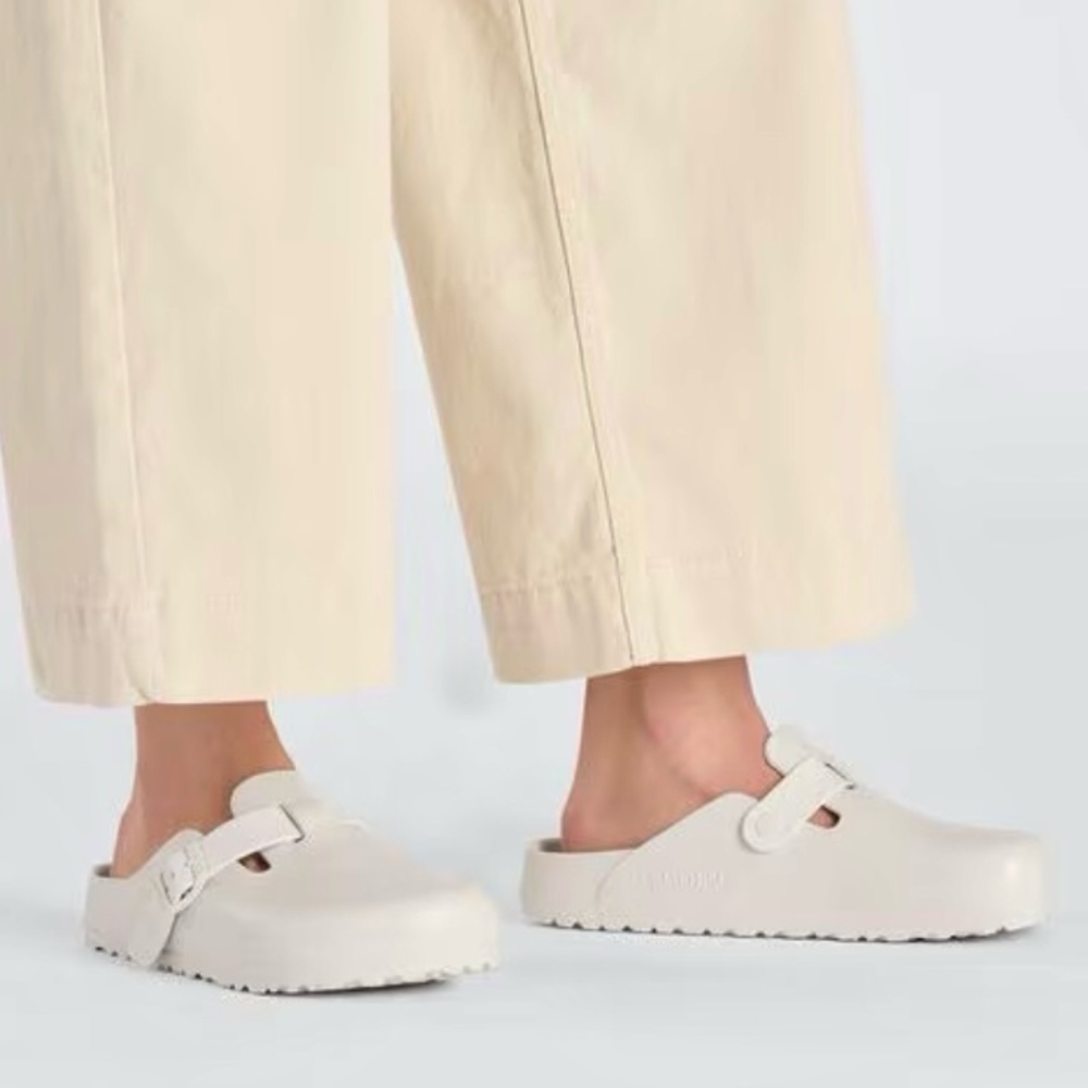 Birkenstock Boston Essentials EVA White Clog Shoe 8-8.5 (39) Very Good Condition
